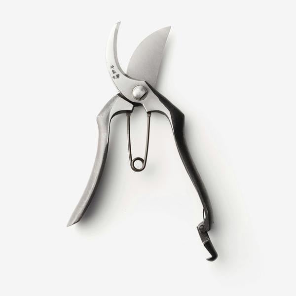 Genus Gardenwear Secateurs and Sheath bundle