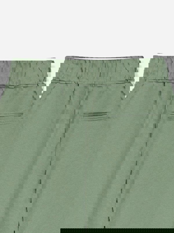 Fendi Kids Fendi Boys Logo Shorts in Green