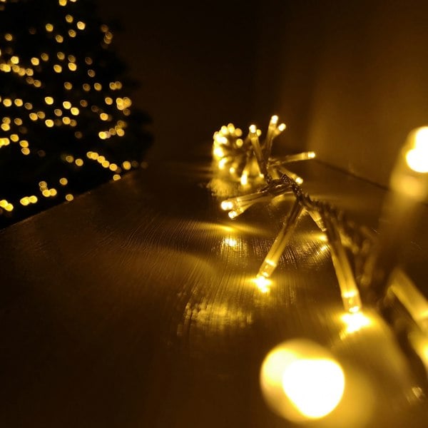 Samuel Alexander 1000 LED 25m Premier TreeBrights Indoor Outdoor Christmas Multi Function Mains String Lights with Timer & Clear Cable in Gold