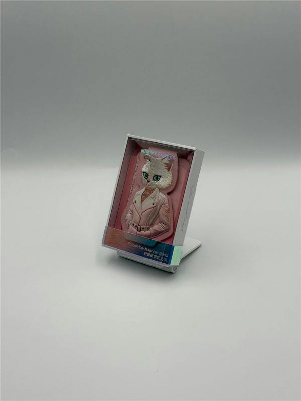 Nimmy Friends Nimmy Fashion & Cute White Cat Series Embroidery Magnetic Stand with MagSafe Pink - N-CXMC-ZJKT-04