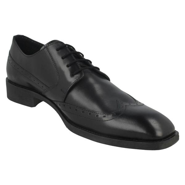 Maverick Mens Maverick Low Heel Lace Up Brogue Shoes