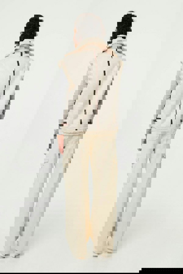 Ivory | Faux Suede Fur Lined Sleeveless Gilet
