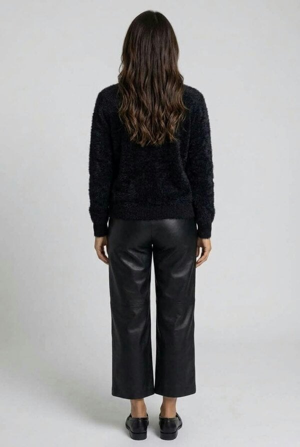 Izabel London Textured Pearl Button Detail Cardigan