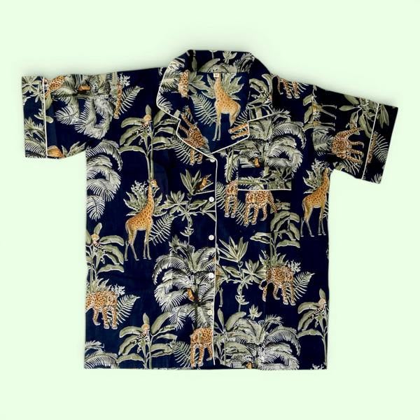 Hayley & Co Giraffe Print 100% Cotton Short Pyjama Set in Dark Blue