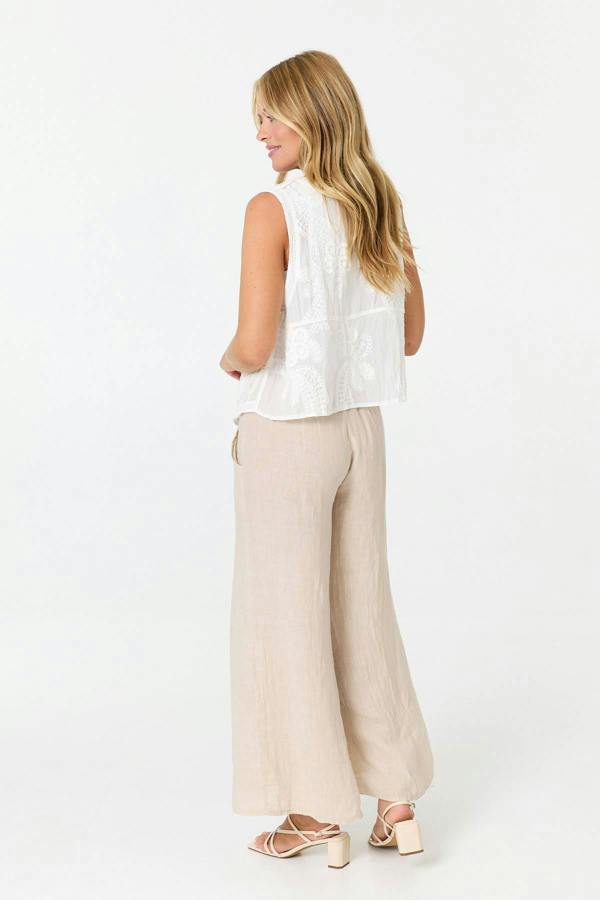White | Embroidered Sleeveless Waistcoat Top