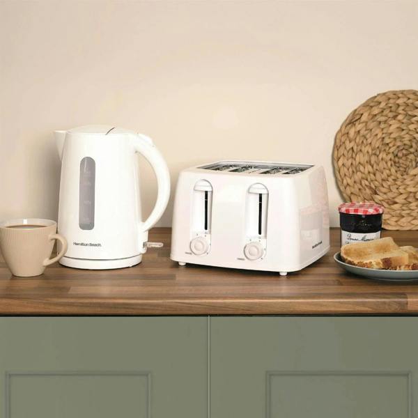 Hamilton Beach Essentials 1.7L Rapid Boil Kettle - White - Hamilton Beach UK