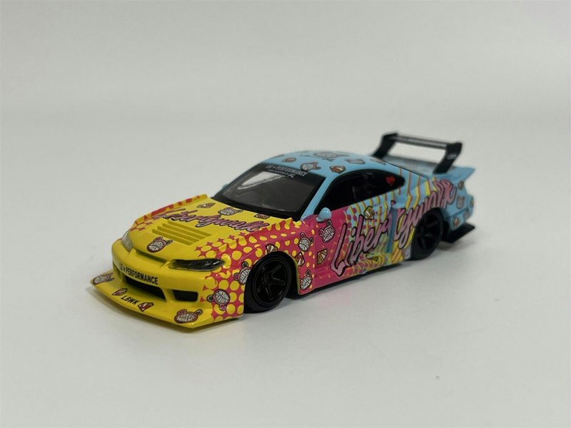 Mini GT Nissan Silvia S15 LB Super Silhouette LBWK KUMA RHD 1:64 Mini GT MGT00743R