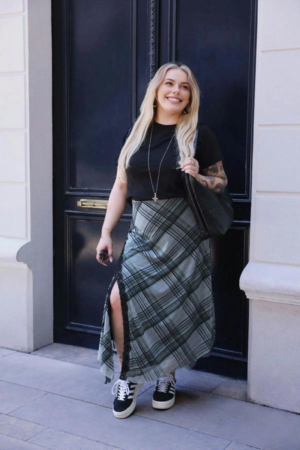 WOVCOR Plaid Patterned Tulle Lace Detail Stretchy Knit Plus Size Skirt