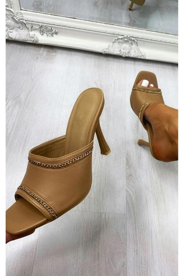 Zeena Chain Detail Heels - Mocha