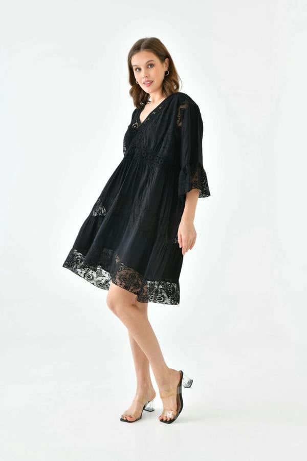 Hoxton Gal Oversized 3/4 Sleeves Lace Detailed V Neck Mini Dress in Black