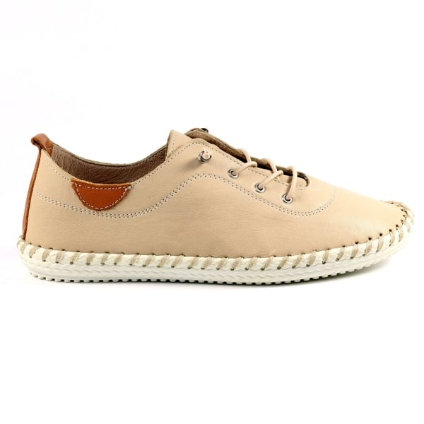 Lunar Women's St Ives Leather Plimsolls - Beige / White