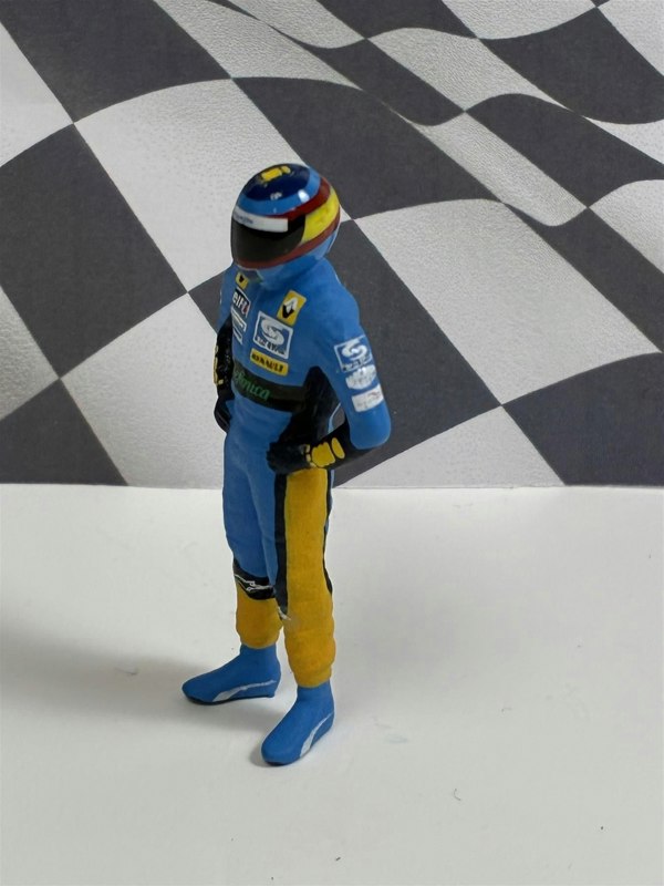 Cartrix Fernando Alonso Renault Figure 1:43 Scale Cartrix CT40