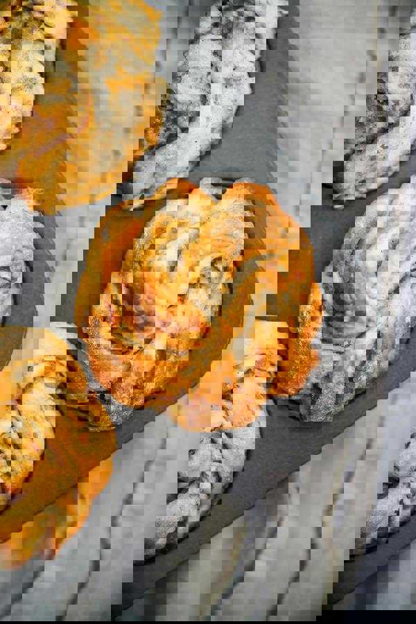 MasterClass Non-Stick 12 Hole Deep Baking Pan