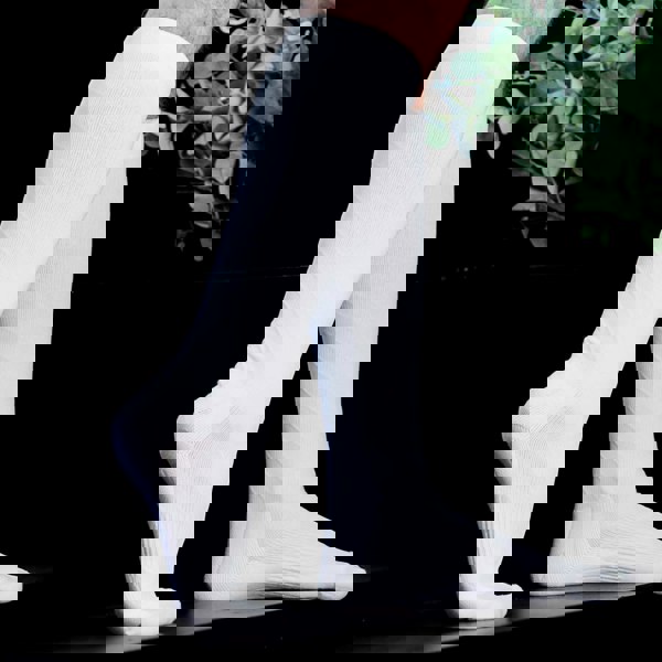 Compression Socks for Men & Women (20-30 mmHg) (Black/White, Pair) - aZengear