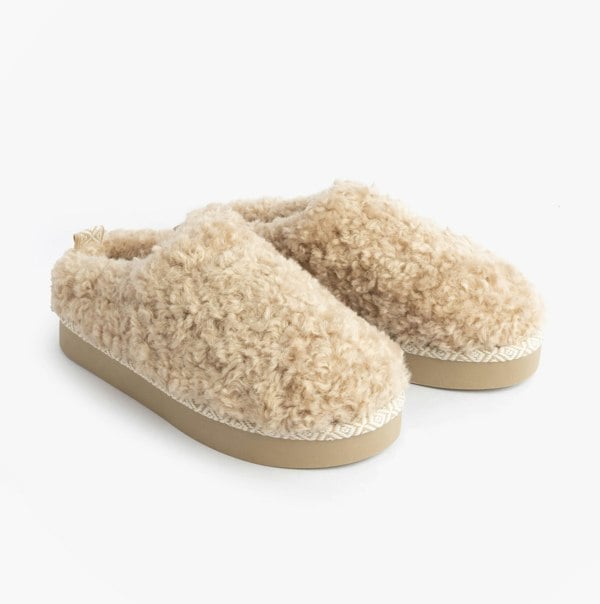 Bedroom Athletics ALICIA Womens Mule Slippers Biscuit