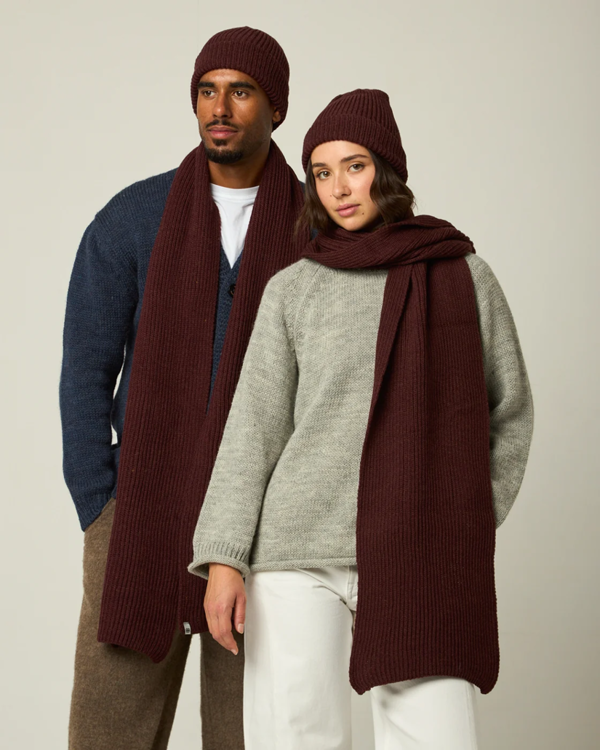Peregrine  Porter Ribbed Scarf