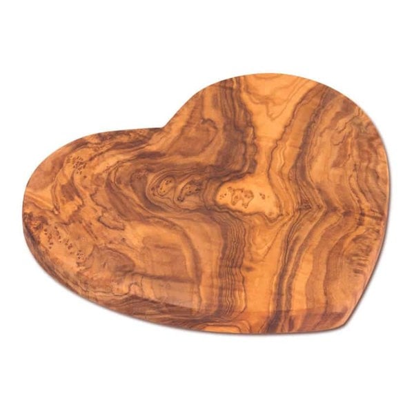 Verano-Olive-Wood-Heart-Shaped-Boards-1-v1.jpg