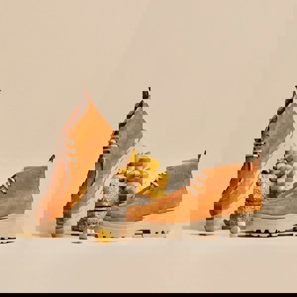 Embassy London Verona - Brown Suede - Women's Square Toe Chukka Boot