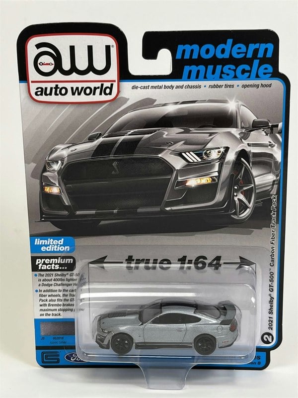 Autoworld 2021 Shelby GT 500 Carbon Fiber Track Pack Iconic Silver 1:64 Autoworld AW64382B