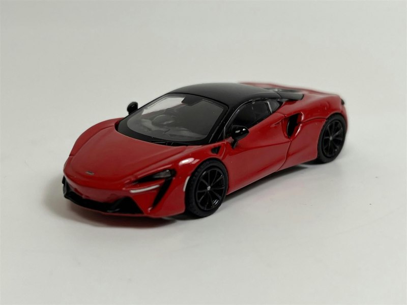 Mini GT McLaren Artura Vermillion Red RHD 1:64 Scale MGT00532R