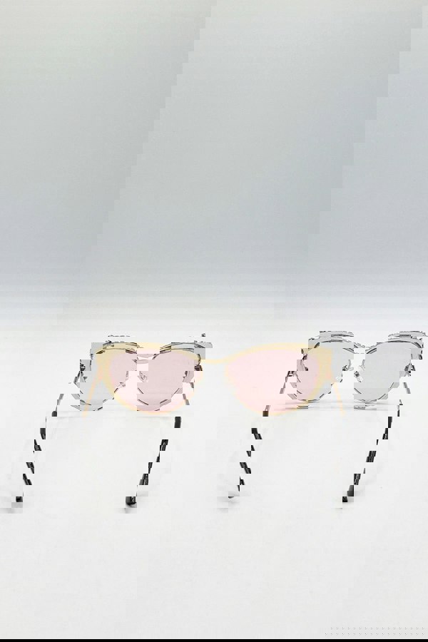 SVNX Cat-Eye Diamante Sunglasses in Pink