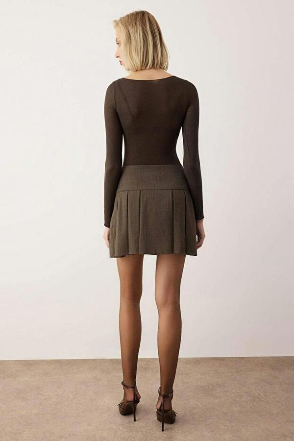 WOVCOR Waist Detail Pleated Mini Skirt