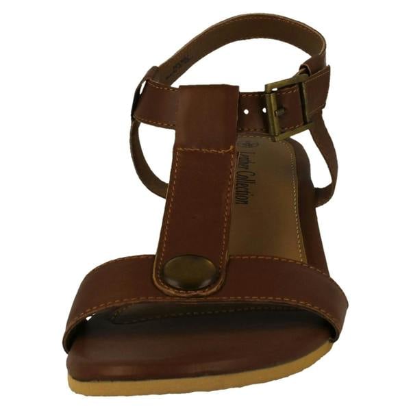 Leather Collection Ladies Leather Collection T-Bar Sandals F00452
