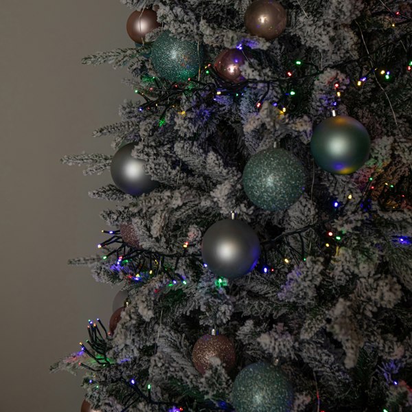 Samuel Alexander 18.5m 1440 LED Christmas Cluster Multi-Action String Lights with Timer in Multi-Coloured