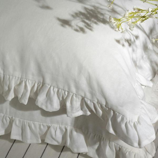 White Ruffled Linen Cotton Blend Duvet Covers close-up detail 4 | Soak and Sleep