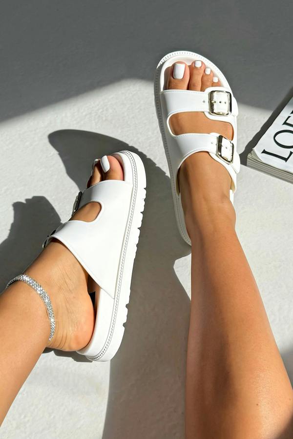 Love Lemonade Comfort Everyday Off-Duty Buckle Sliders White