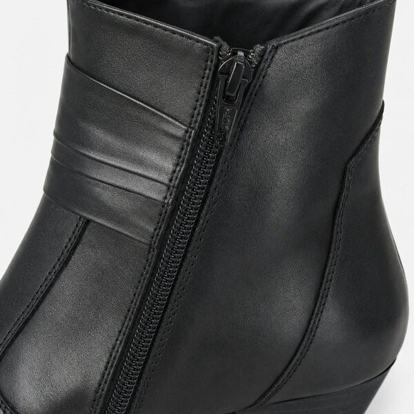 Cipriata CLARETTA Ankle Boots   in  Black