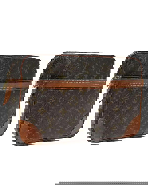 193983983.jpg