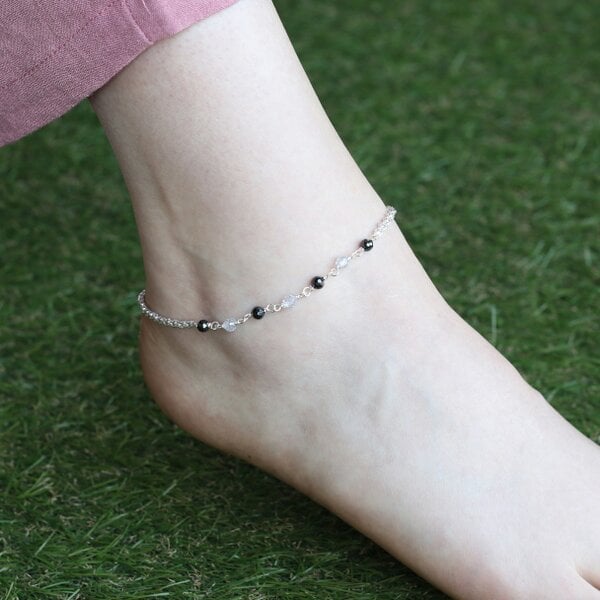 The Colourful Aura Sterling Silver black beaded Summer Indie Boho Indian Payal Anklet