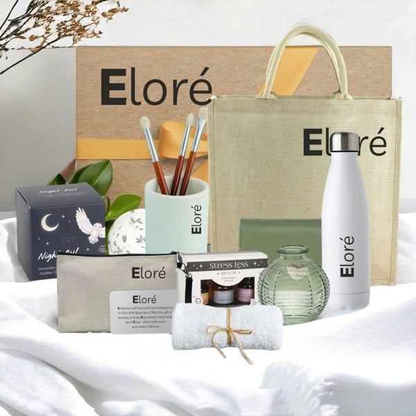 Pure Essence Greetings ELORE Pamper Gift Set