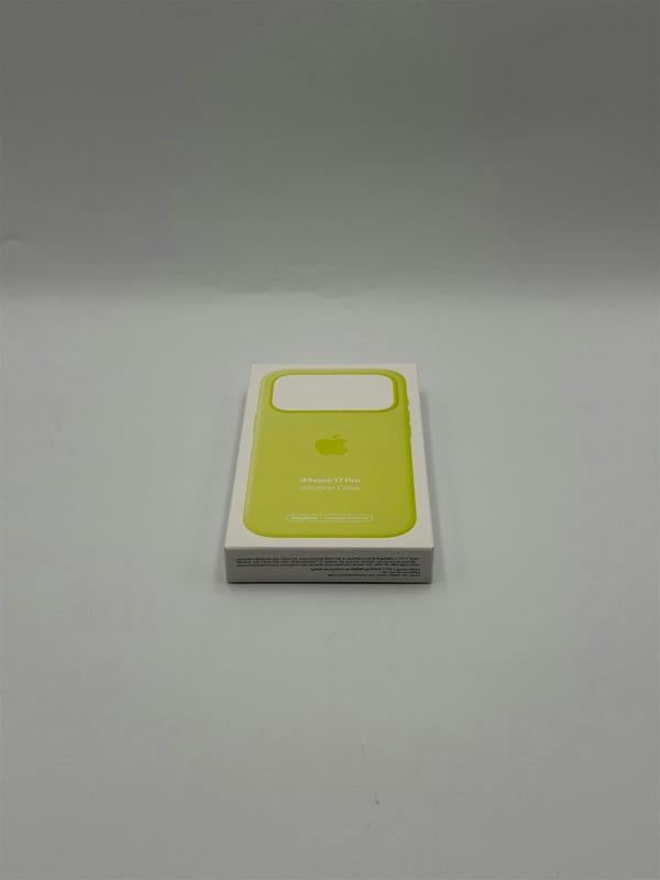 Apple Silicone Case with MagSafe for iPhone 17 Pro 6.3" Neon Yellow A3559 - MGFF4ZM/A