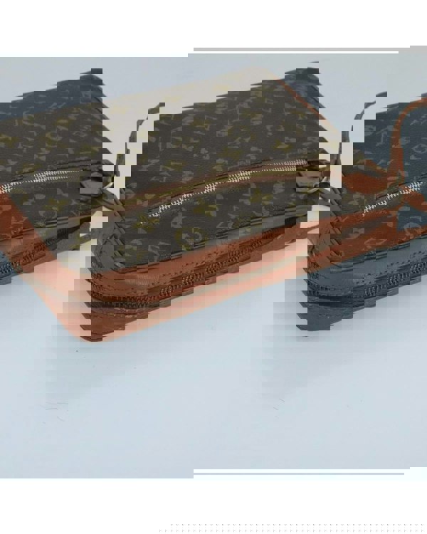 205662080.jpg
