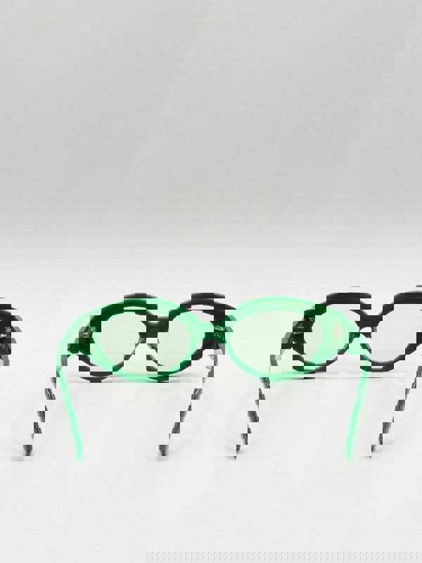 SVNX Retro Small Oval Sunglasses Green