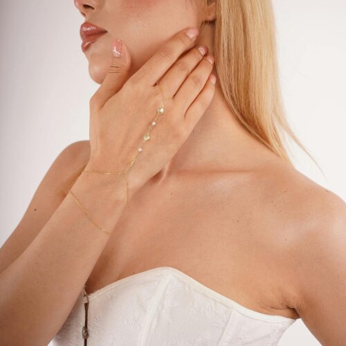 Spero London Gold-Plated Sterling Silver Seashell Pearl Hand Chain