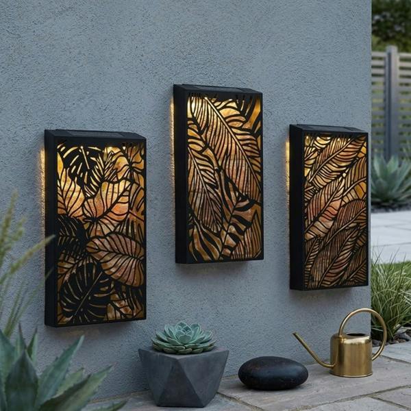 Garden Greatness Trio Leaves Solar Panel Wall Art Light