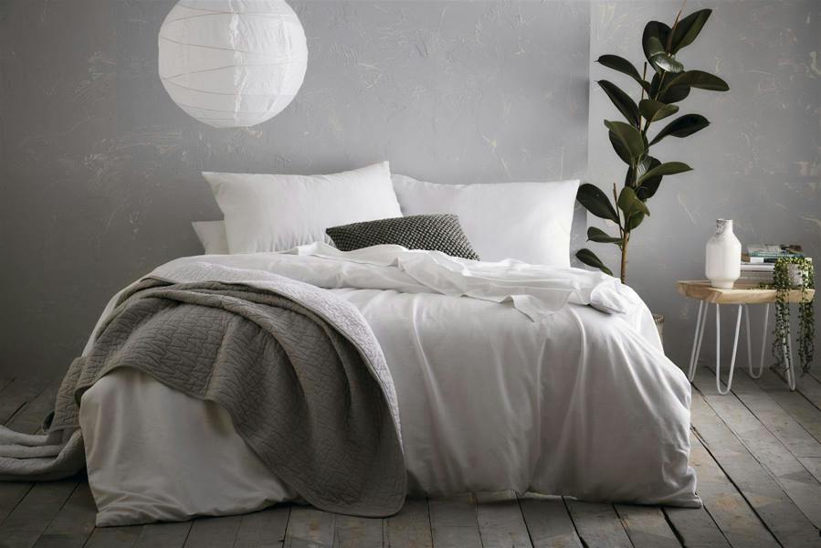 Aspect White King Size Duvet Cover Set