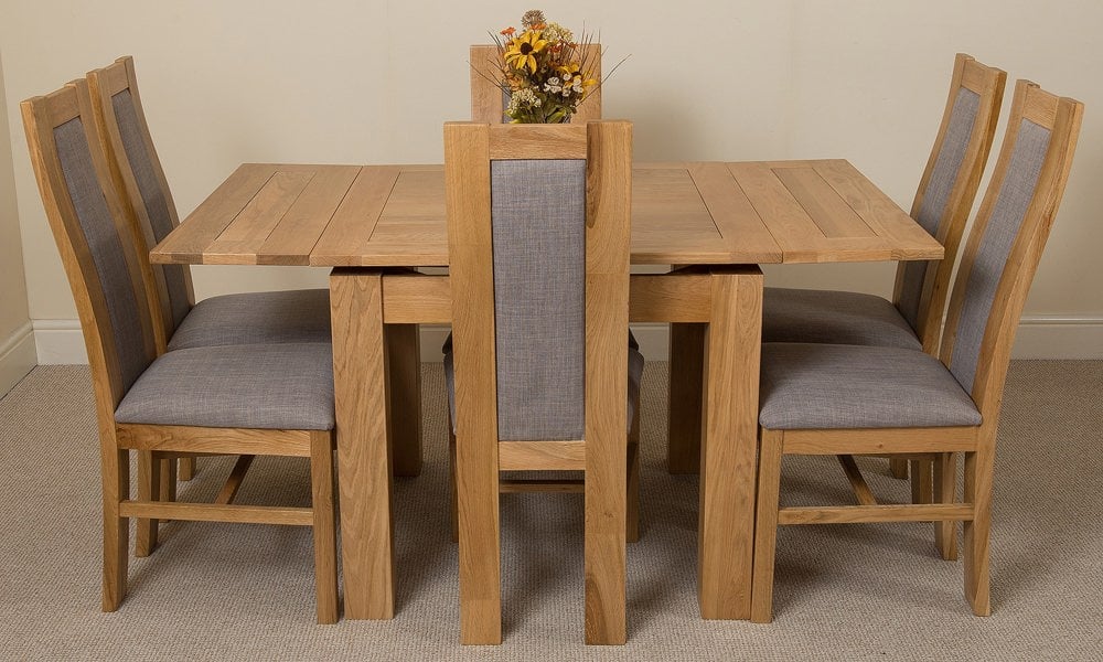 That's Furniture Richmond Small Extending Oak Dining Set with Stanford Oak Chairs