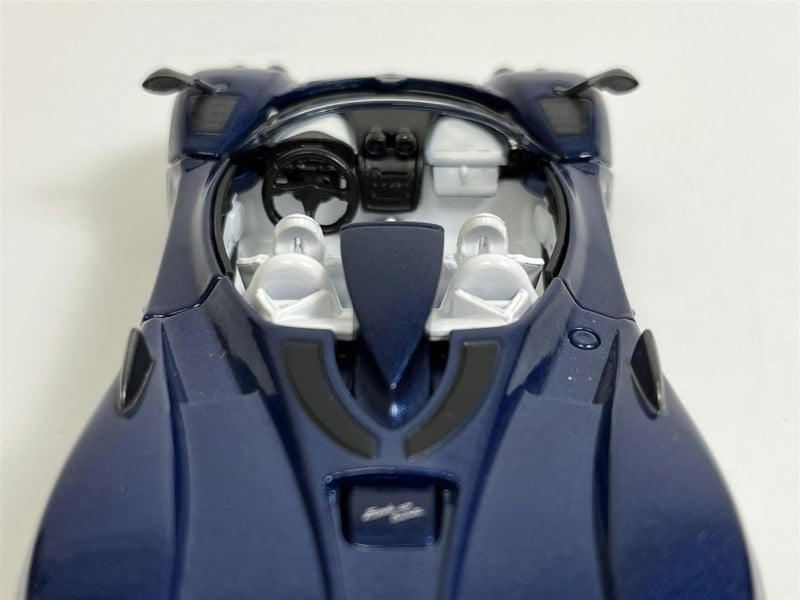 Tayumo Pagani Zonda HP Barchetta LHD Blue 1:36 Tayumo 36120210