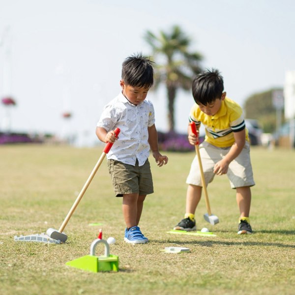 Bigjigs Toys Wooden Crazy Golf Set - Outdoor Game Playset For Kids