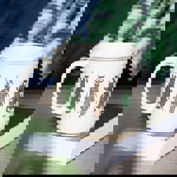 Serano Off White Beetle Mug