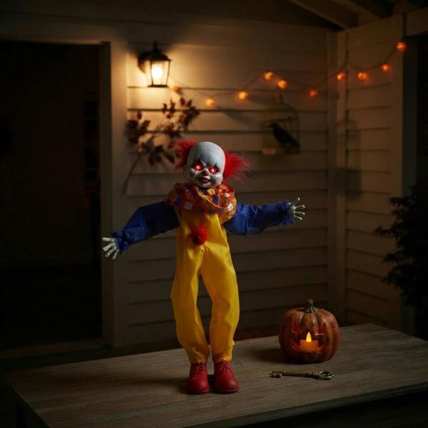 Garden Greatness Animated Sensor Activated Haunted Clown