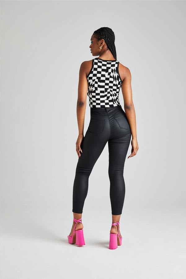 Urban Bliss Mono Check Top