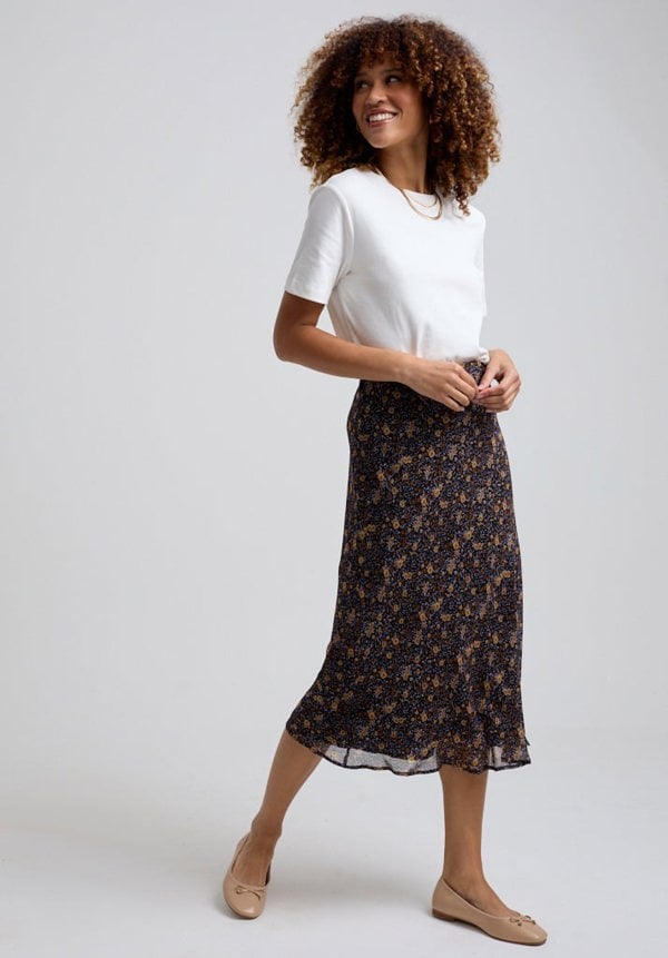 Poppy Aster Midi Skirt in Black
