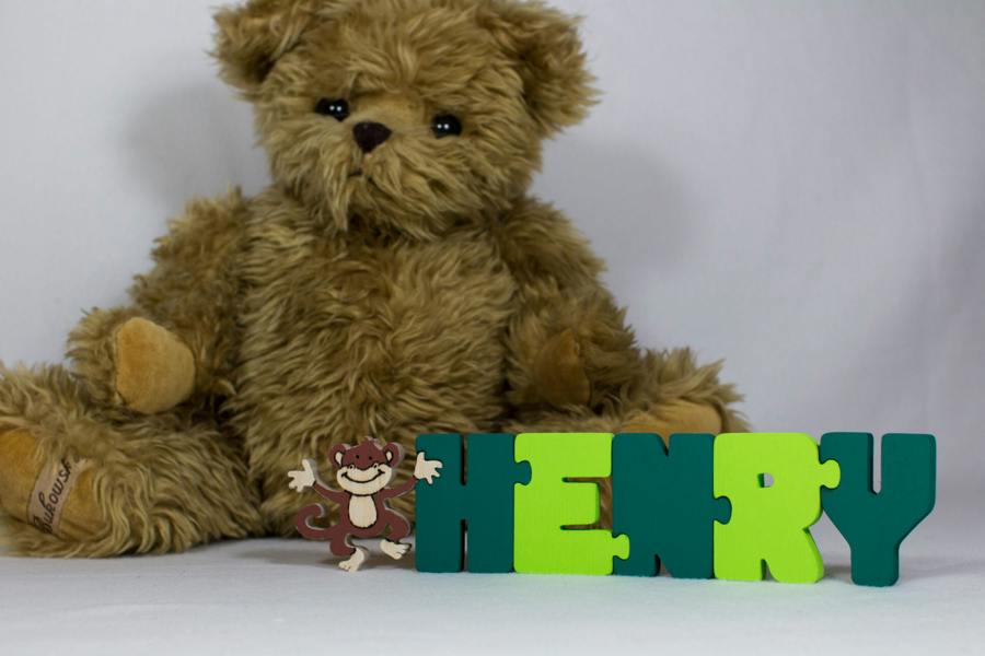 Personalised Wooden Name Jigsaw - close-up detail