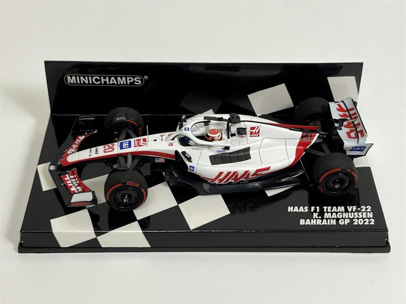 Minichamps Kevin Magnussen Haas F1 Team VF-22 Bahrain GP 2022 1:43 Scale 417220120