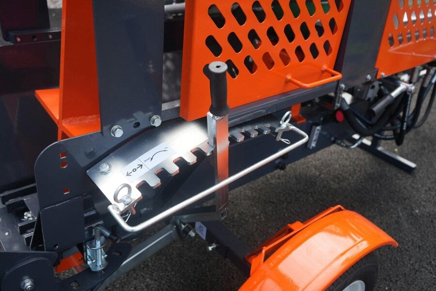 Rock Machinery VR20T Dominator Firewood Processor
